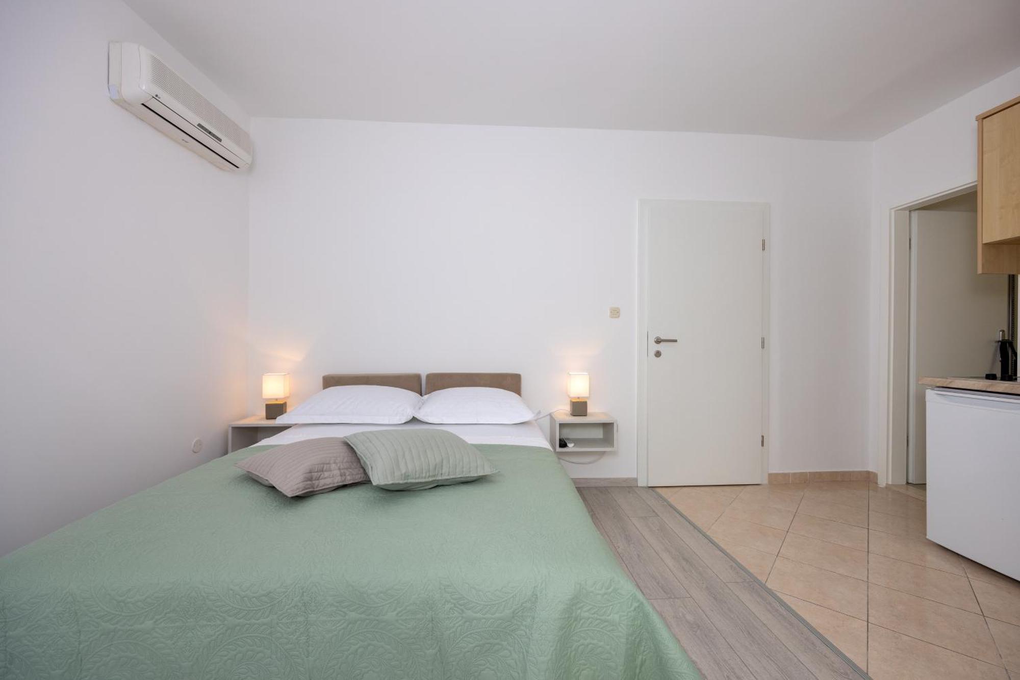 Apartmani Iva 图彻皮 外观 照片